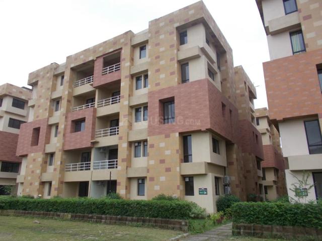 4 BHK Apartment in Baguiati for resale Kolkata. The reference number is 11750245