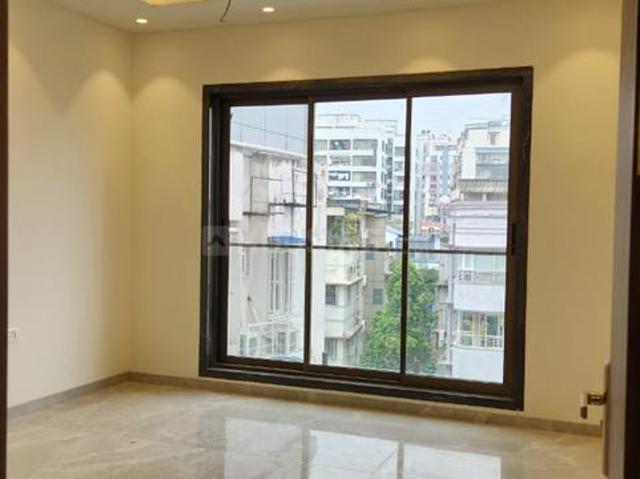 4 BHK Apartment in Ballygunge for rent Kolkata. The reference number is 18752608