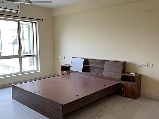 4 BHK Apartment in Ballygunge for rent Kolkata. The reference number is 19668614