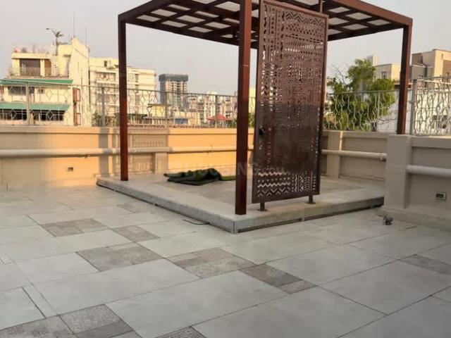 4 BHK Apartment in Ballygunge for rent Kolkata. The reference number is 20186894