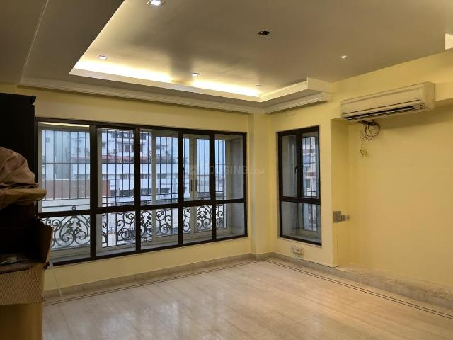 4 BHK Apartment in Ballygunge for rent Kolkata. The reference number is 20799461