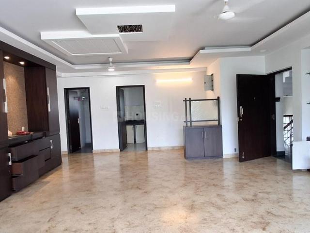 4 BHK Apartment in Ballygunge for rent Kolkata. The reference number is 21367847