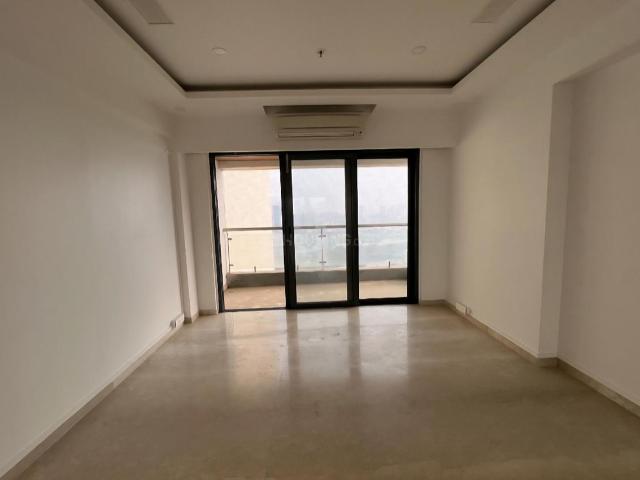 4 BHK Apartment in Bandra East for rent Mumbai. The reference number is 19597387