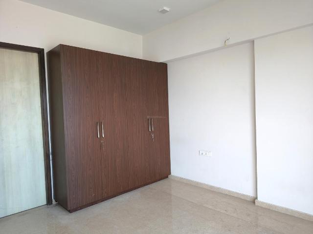 4 BHK Apartment in Bandra East for rent Mumbai. The reference number is 19911754