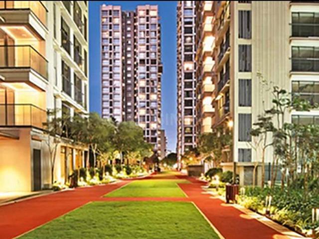 4 BHK Apartment in Bandra East for resale Mumbai. The reference number is 21039598