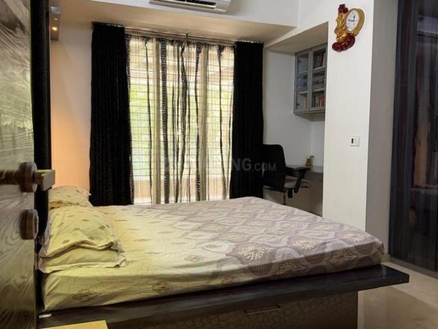 4 BHK Apartment in Bandra West for rent Mumbai. The reference number is 21036359