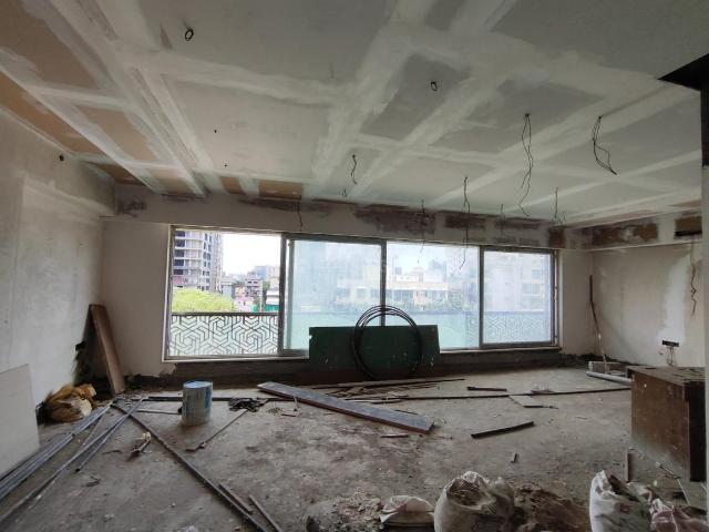 4 BHK Apartment in Bandra West for resale Mumbai. The reference number is 17691999