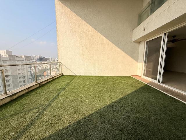 4 BHK Apartment in Baner for resale Pune. The reference number is 19373128
