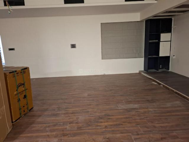 4 BHK Apartment in Banjara Hills for rent Hyderabad. The reference number is 19755775
