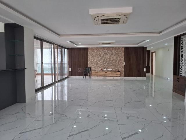 4 BHK Apartment in Banjara Hills for rent Hyderabad. The reference number is 20946021