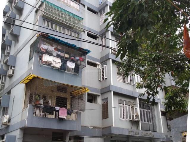 4 BHK Apartment in Basheer Bagh for resale Hyderabad. The reference number is 20998097