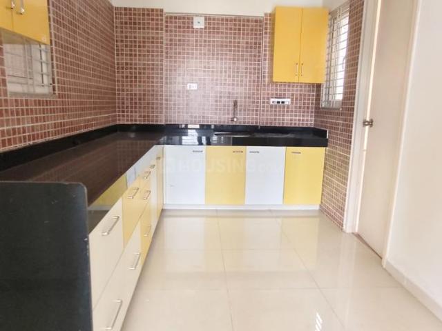 4 BHK Apartment in Bhayli for rent Vadodara. The reference number is 19905252