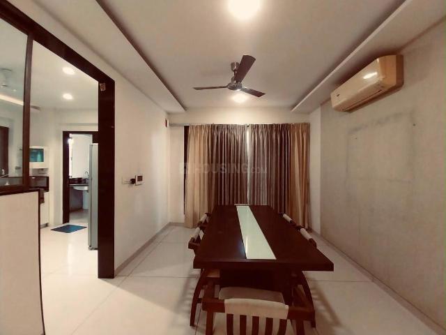 4 BHK Apartment in Bhayli for rent Vadodara. The reference number is 20850159