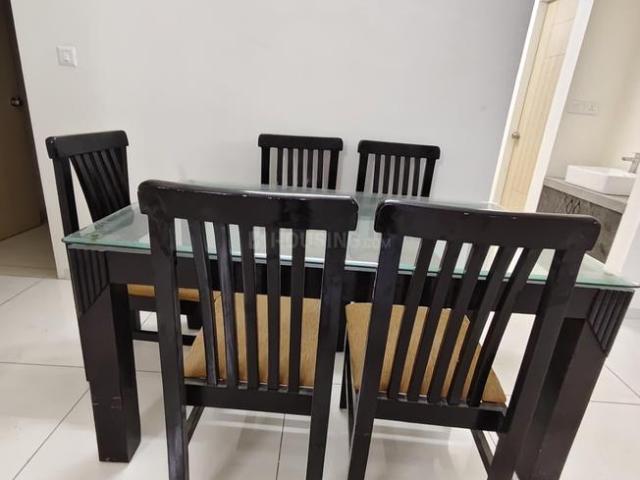 4 BHK Apartment in Bhayli for rent Vadodara. The reference number is 21175874
