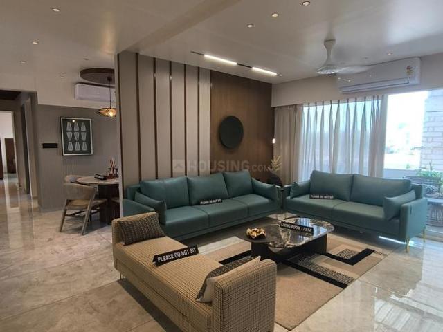 4 BHK Apartment in Bhayli for resale Vadodara. The reference number is 20007491