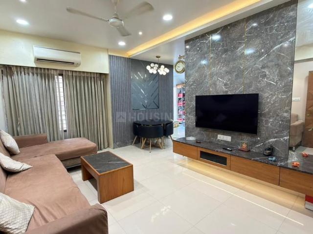 4 BHK Apartment in Bhayli for resale Vadodara. The reference number is 20187442