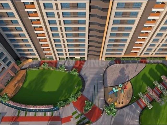 4 BHK Apartment in Bhimrad for rent Surat. The reference number is 20872485