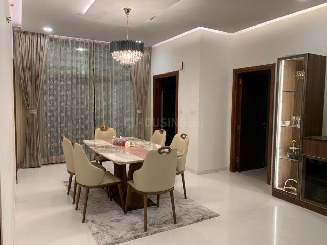 4 BHK Apartment in Binnipete for rent Bengaluru. The reference number is 19502925