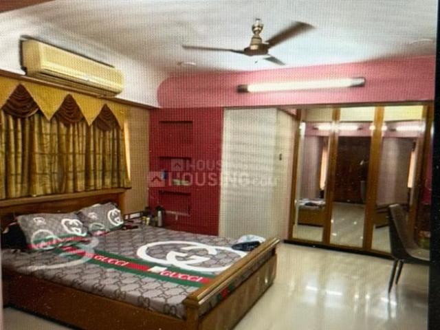 4 BHK Apartment in Byculla for resale Mumbai. The reference number is 20194693
