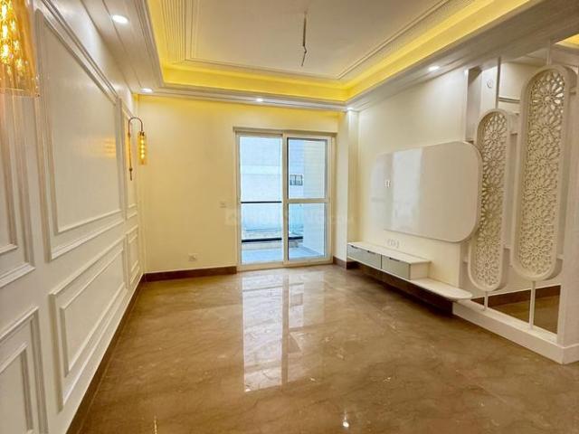 4 BHK Apartment in GMS Road for resale Dehradun. The reference number is 18224236