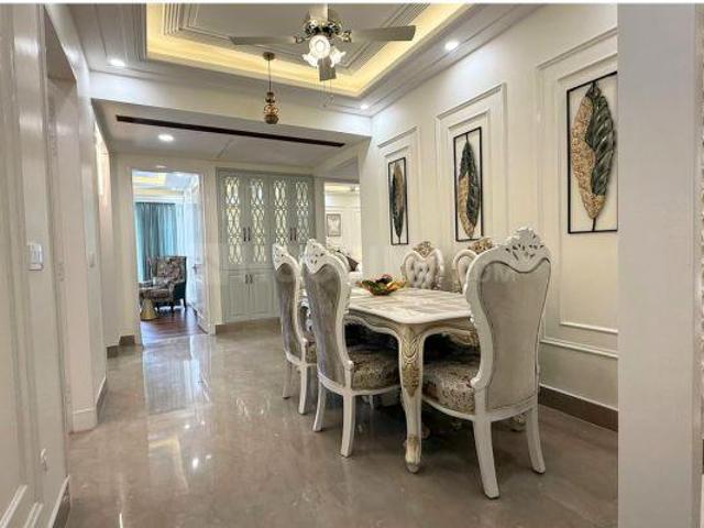 4 BHK Apartment in GMS Road for resale Dehradun. The reference number is 21339172