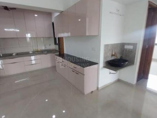 4 BHK Apartment in Gota for rent Ahmedabad. The reference number is 18067941