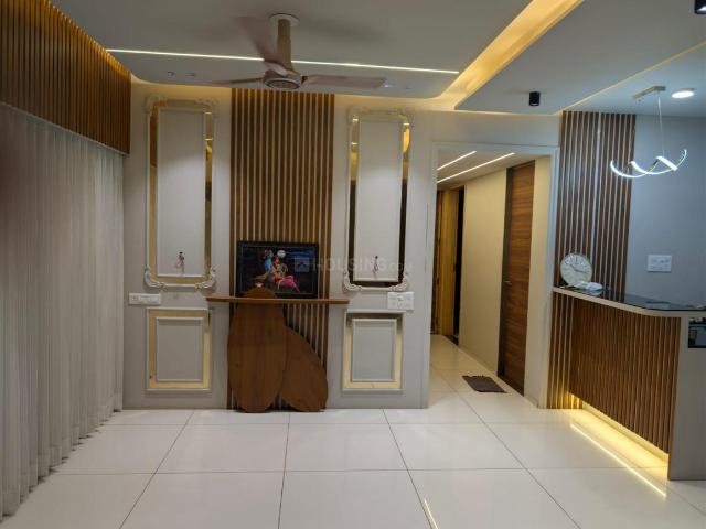 4 BHK Apartment in Gota for rent Ahmedabad. The reference number is 20894774