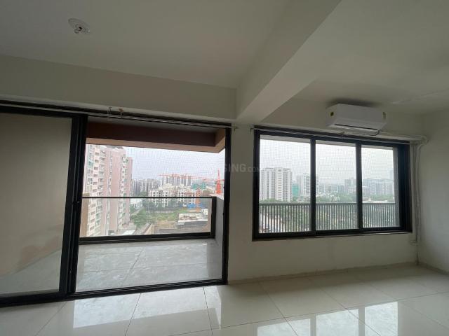 4 BHK Apartment in Gota for rent Ahmedabad. The reference number is 20159675
