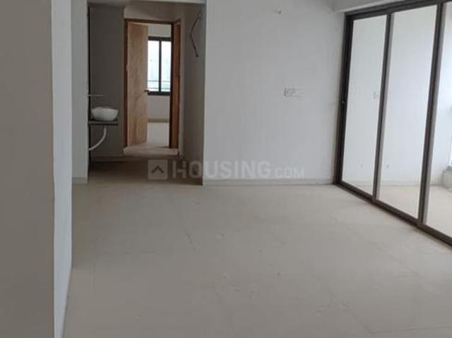 4 BHK Apartment in Gota for rent Ahmedabad. The reference number is 21312003
