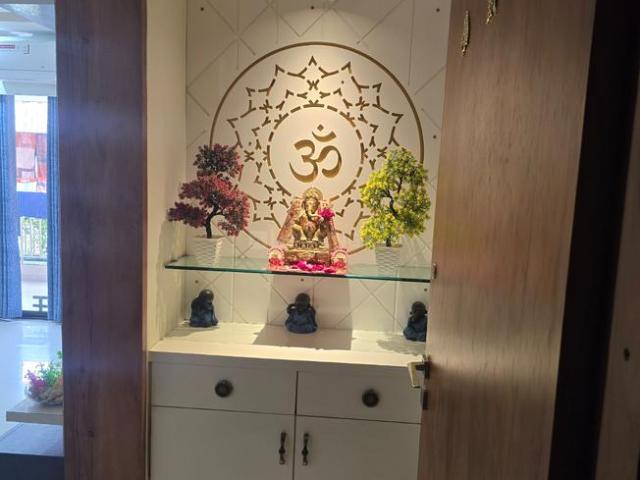 4 BHK Apartment in Gota for resale Ahmedabad. The reference number is 17024335