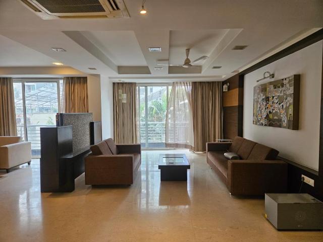 4 BHK Apartment in Gotri for resale Vadodara. The reference number is 20849219