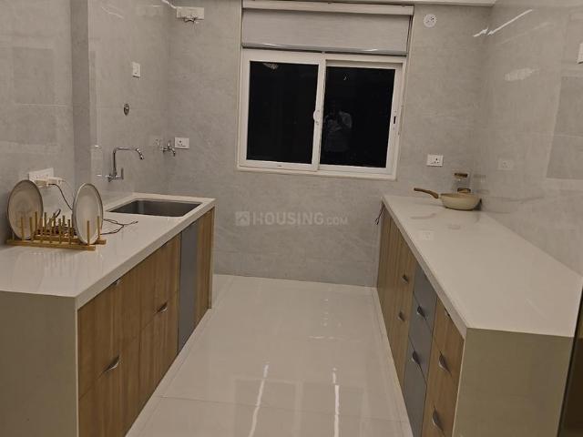 4 BHK Apartment in Gokhalenagar for resale Pune. The reference number is 19341355