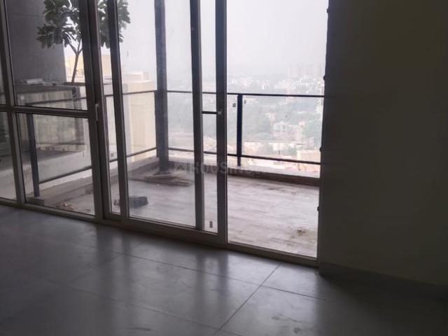 4 BHK Apartment in Gomti Nagar for rent Lucknow. The reference number is 18900985