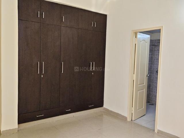 4 BHK Apartment in Gomti Nagar for resale Lucknow. The reference number is 21105551