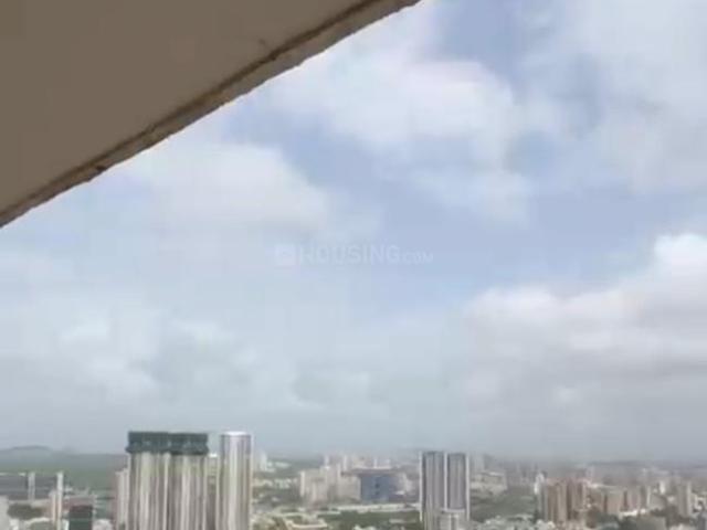 4 BHK Apartment in Goregaon West for rent Mumbai. The reference number is 20884357