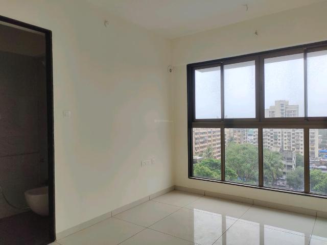 4 BHK Apartment in Goregaon West for resale Mumbai. The reference number is 20578047