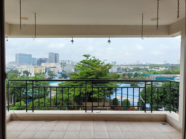 4 BHK Apartment in Gachibowli for resale Hyderabad. The reference number is 20557891