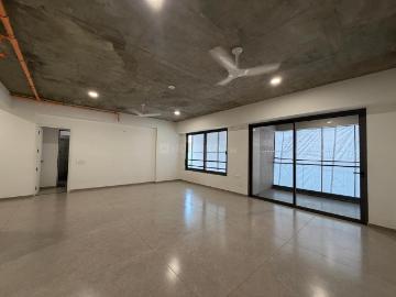 4 BHK Apartment in Ghuma for resale Ahmedabad. The reference number is 19327747