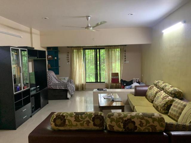 4 BHK Apartment in Ghorpadi for rent Pune. The reference number is 20121611