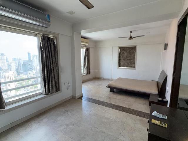 4 BHK Apartment in Grant Road for resale Mumbai. The reference number is 20420627