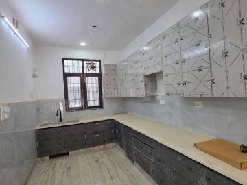 4 BHK Apartment in Green Field Colony for rent Faridabad. The reference number is 20211165