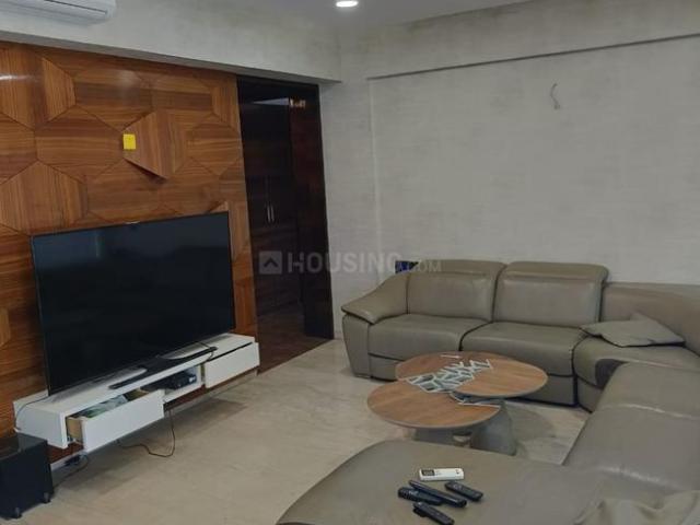 4 BHK Apartment in Gurukul for rent Ahmedabad. The reference number is 19997080