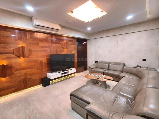 4 BHK Apartment in Gurukul for rent Ahmedabad. The reference number is 21392270