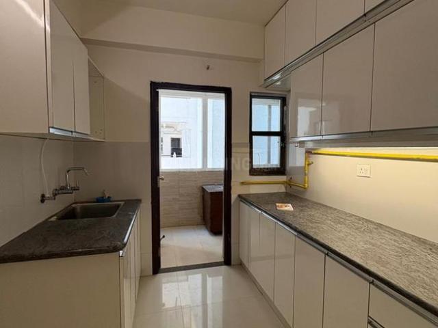 4 BHK Apartment in Doranda for rent Ranchi. The reference number is 18936267