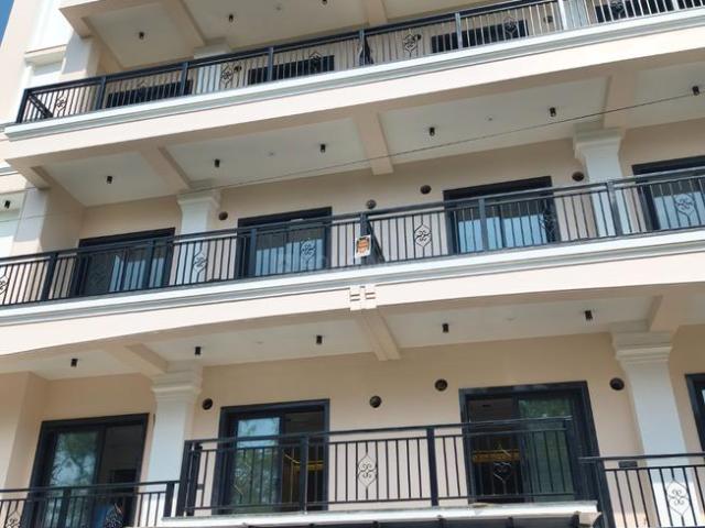 4 BHK Apartment in Dayal Bagh for resale Agra. The reference number is 19507774