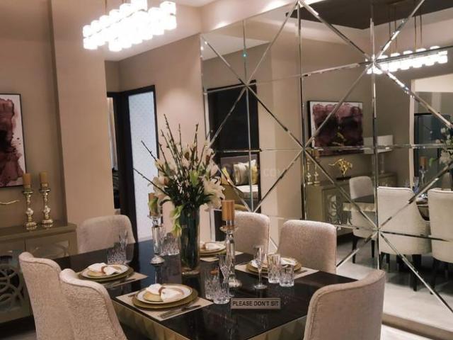 4 BHK Apartment in Dayalpura for resale Ludhiana. The reference number is 19808759