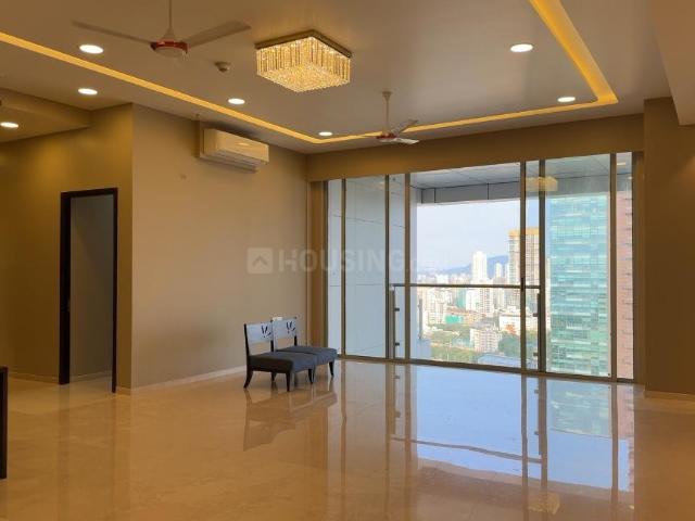 4 BHK Apartment in Dadar West for rent Mumbai. The reference number is 15508119