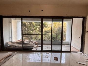 4 BHK Apartment in Deccan Gymkhana for resale Pune. The reference number is 19996728