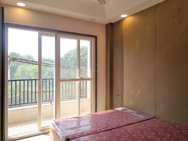 4 BHK Apartment in Dhul Siras for resale New Delhi. The reference number is 20346059