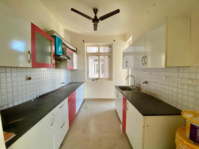 4 BHK Apartment in Dhakoli for rent Zirakpur. The reference number is 21307877